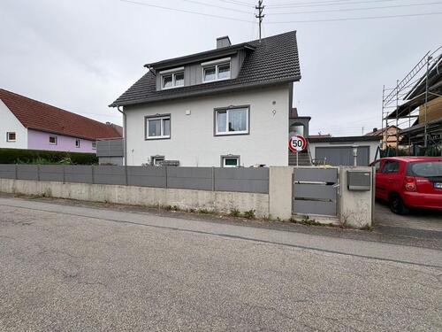 Foto - Einfamilienhaus in Benningen – Kernsaniert mit Garten & Garage