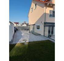 Modernes Traumhaus in Top-Lage – provisionsfrei – 899.000 € - Königsbrunn