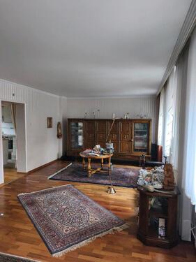 Foto - 8 Zimmer Einfamilienhaus zum Kaufen in Schwalbach