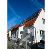 Modernisiertes Einfamilienhaus - 398.000,00&nbsp;EUR Kaufpreis, ca.&nbsp; 110,00&nbsp;m&sup2; in Lampertheim (PLZ: 68623)