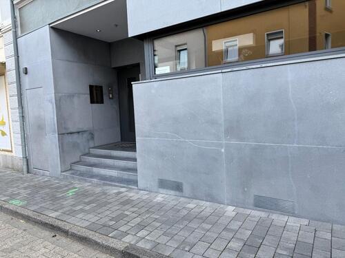 Foto - Hochwertig modernisiertes Wohn-und Geschäftshaus – 3 WHG und Büro