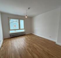 Kernsaniertes Schmuckstück mit hochwertigem Parkettboden - Düsseldorf Stadtbezirk 8