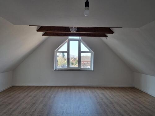 Foto - 1 Zimmer Dachgeschoßwohnung zur Miete in Ganderkesee