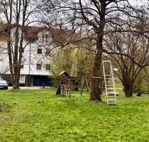 Große Wohnung zu vermieten - 1.300,00&nbsp;EUR Kaltmiete, ca.&nbsp; 185,00&nbsp;m&sup2; in Allendorf (Lumda) (PLZ: 35469)