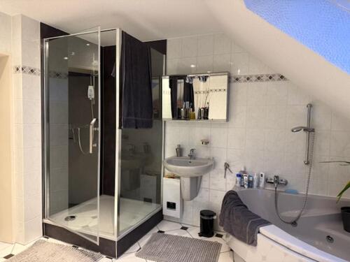 Foto - 8 Zimmer Einfamilienhaus in Bonn