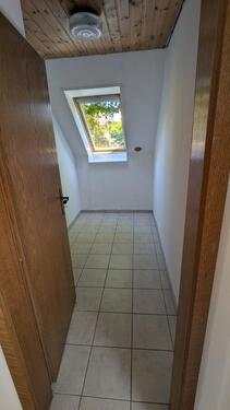 Foto - 2.5 Zimmer Dachgeschoßwohnung zur Miete in Schuby