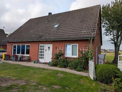 Foto - Für Sylt-Pendler und Familien: Haus in Bosbüll