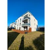 Moderne 3-Zimmer-Wohnung mit Balkon, Küche, Stellplatz - Schwerin Gartenstadt