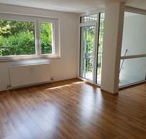 3-Zi.-EG-Wohnung • BARRIEREFREI • GARTEN • TG • EBK • TOP LAGE !! - Würzburg Heuchelhof