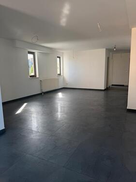 Foto - Erstbezug nach Sanierung, 4-Zimmer Wohnung 107qm zu vermieten