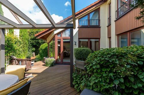 Foto - SELTENHEIT - Gartenhofhaus in zentraler Lage