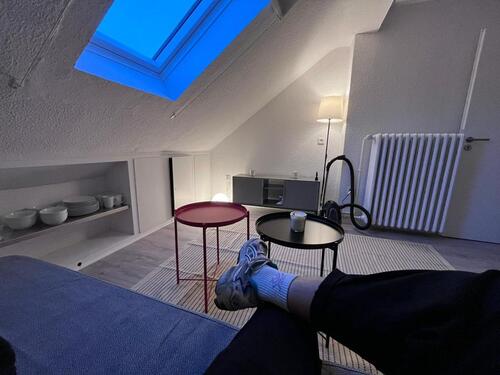 Foto - 1 Zimmer Dachgeschoßwohnung zur Miete in Duisburg
