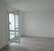Renovierte 3-Raum-Wohnung mit Balkon – Pirna-Sonnenstein, bezugsf