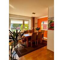Privatverkauf 3 Zimmer-EWG 98m mit Balkon & Loggia - Mühlheim am Main