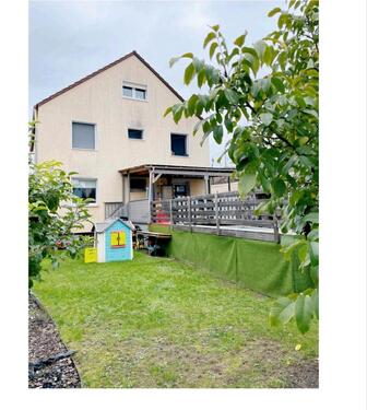 Foto - Mehrfamilienhaus mit drei Wohneinheiten –