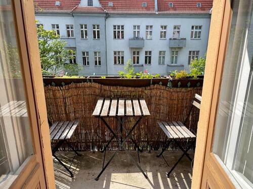 Foto - Zur Untermiete sonnige 93 qm in Tempelhof April - August 2026