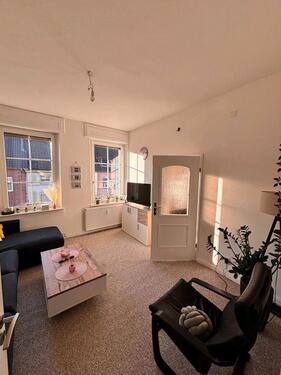 Foto - möblierte 4 Zimmer Wohnung - 750,00&nbsp;EUR Kaltmiete, ca.&nbsp; 100,00&nbsp;m&sup2;&nbsp;Wohnfl&auml;che