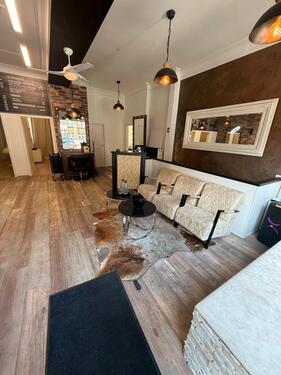 Foto - Raum zur Untermiete im Friseursalon