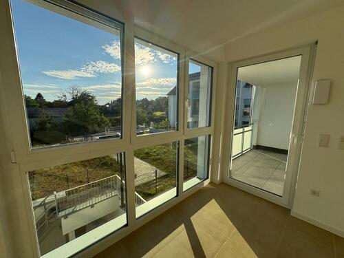 Foto - Neubau Eppingen - 2 Zi. mit Loggia, EBK, Keller, Aufzug