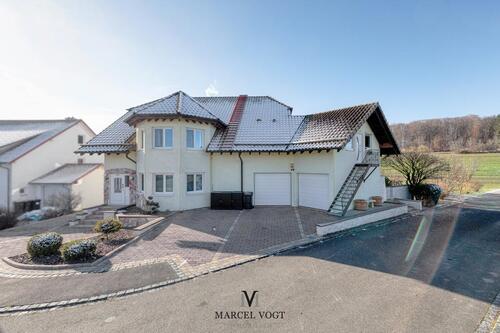 Foto - 8 Zimmer Einfamilienhaus zur Miete in Hülben