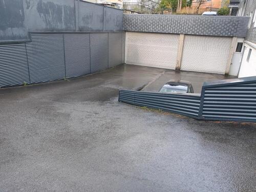 Foto - pkw Stellplätze auf privatem Hof in Remscheid Sonnenstrasse