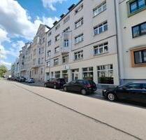 Platz für Ihre kreative Ideen - 785,00&nbsp;EUR Kaltmiete, ca.&nbsp; 156,83&nbsp;m&sup2; in Chemnitz (PLZ: 09112) Kapellenberg