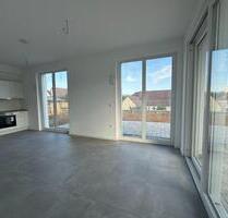 Neubau Eppingen - 3 Zi. mit Terrasse, Garten, EBK, Keller, Aufzug