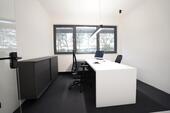 Foto - Neuwertiges, möbliertes Büro (ca. 13 m²) in moderner Bürogemeinschaft mit Stellplatz