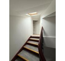 Wohnung zu vermieten Zentrum Hof!!!! Brand neue Wohnung!!!!