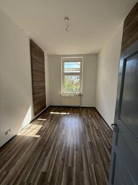 Foto - Renovierte 2 Zimmer Altbau-Wohnung Nähe FH