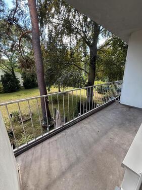 Foto - Frisch sanierte 1-Zimmer-Wohnung mit Balkon in Berlin-Westend