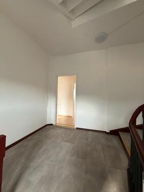 Foto - Wohnung zu vermieten Zentrum Hof!!!! Neu renoviert!!!!!!