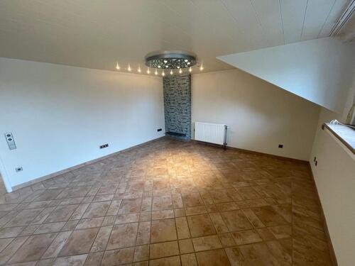 Foto - 2,5 Z., Küche, Diele, Bad, Abstellraum, WZ, SZ, 67m2, 2OG