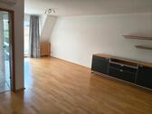 Foto - Sonnige, ruhige Wohnung 2 ZKB, mit Balkon u. EBK, Klimaanlage