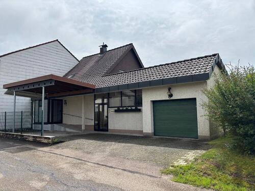 Foto - Charmantes Einfamilienhaus mit 4 Zimmern in Mutlangen