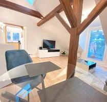 Möblierte Fachwerkwohnung mit 3x Minibalkon liebevoll eingerichtet - Esslingen am Neckar