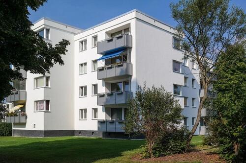 Foto - Offenes Wohnen, stilvolles Bad und Blick ins Grüne – jetzt entdecken!