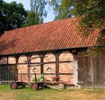 Lagerplatz - 700,00&nbsp;EUR Miete, in Lindhorst (PLZ: 31698)