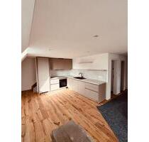 Tolle 3,5 Zi. Wo. mit 2 Balkone 