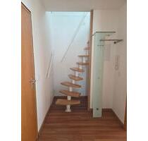 Gepflegte Maisonettewohnung mit Loggia und Tiefgarage - Plochingen