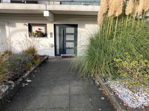 Foto - Unterfeldhaus! Lichtdurchfl. 3 Zi-ETW, S-Balkon, Fußb.hzg &Garage