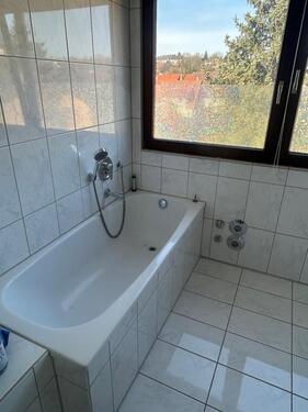 Foto - 2.5 Zimmer Dachgeschoßwohnung in Königsbach-Stein