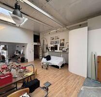 Ruhige und helle Gewerbefläche in Köln-Braunsfeld!