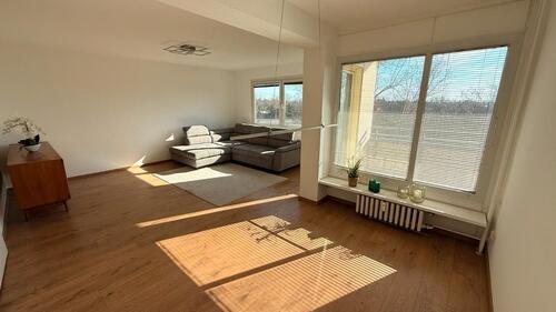 Foto - 3 Zimmer bezugsfrei Zehlendorf - 360.000,00&nbsp;EUR Kaufpreis, ca.&nbsp; 82,00&nbsp;m&sup2;