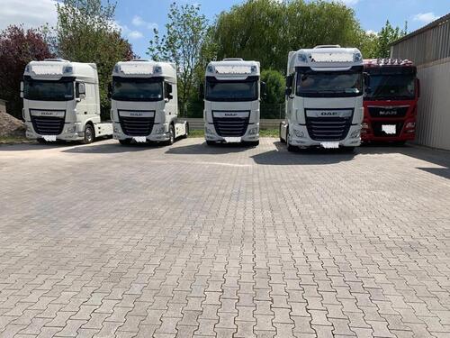 Foto - Stellfläche Stellplatz Lager Wohnwagen Wohnmobil