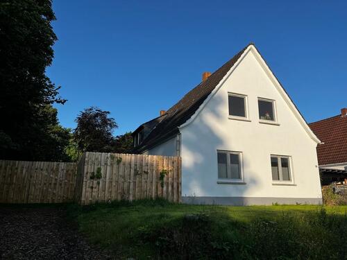 Foto - Freistehendes Haus 165 qm mit Garten