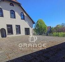 ***2-Zimmer-Wohnung mit großer Dachterrasse*** - Enger