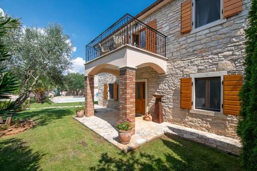 Foto - Ferienhaus Pula - Pfingsten - 6 Pers mit Pool