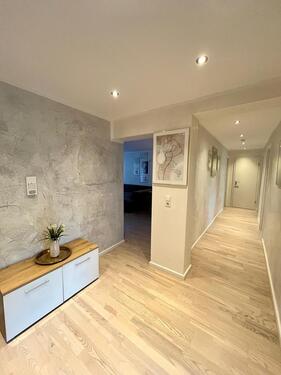 Foto - Gomaringen: 3 Zi.-Whg. mit Balkon & TG-Stellplatz - renoviert