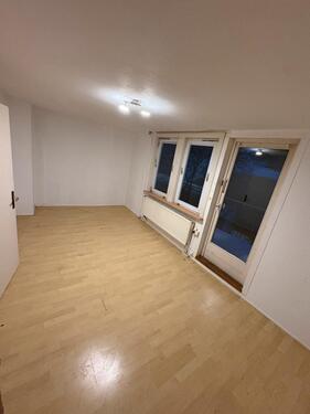 Foto - Reihenhaus 3 Zimmer 74m2 - 555,00&nbsp;EUR Kaltmiete, ca.&nbsp; 74,00&nbsp;m&sup2;